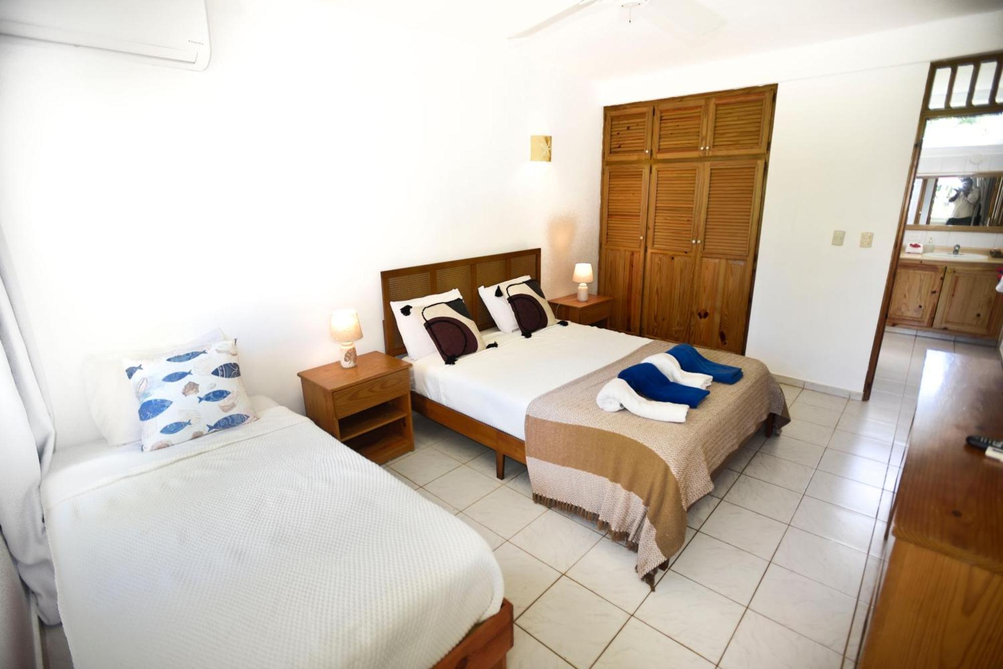 El Pelicano Apart-Hotel Las Galeras Exterior foto